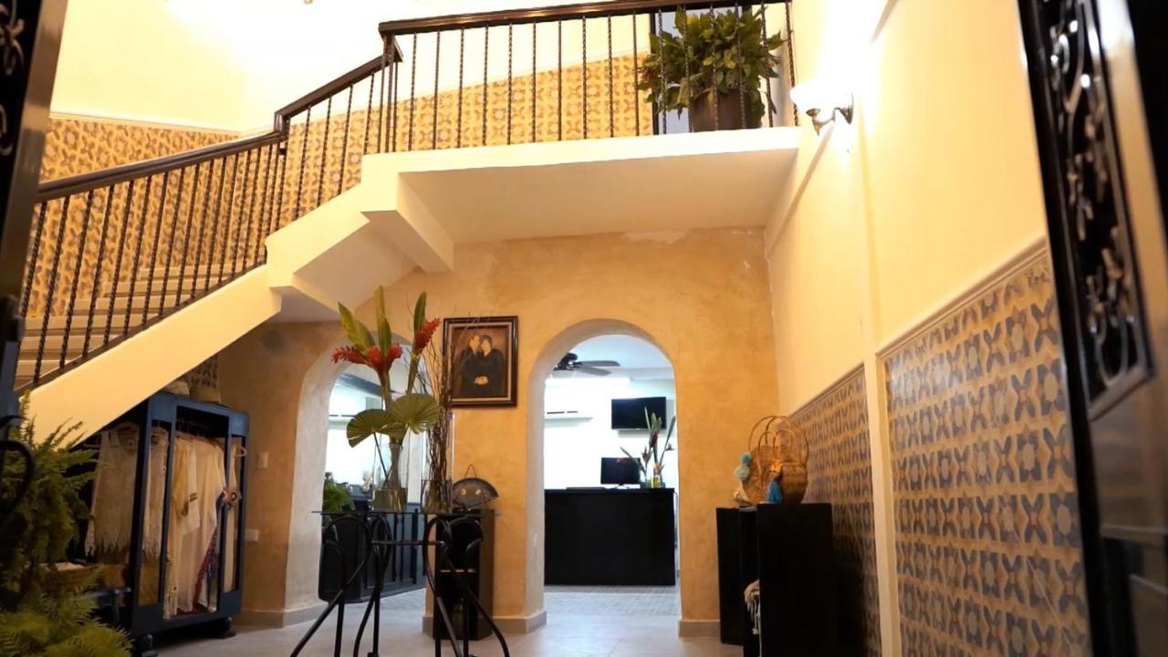 Hotel Recuerdos Valladolid  Buitenkant foto